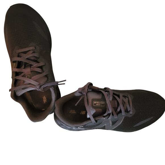 USED Mens New Balance Fresh Foam Arishi Sneakers Sz 9.5 4 EEEE Extra Wide Width - Picture 6 of 6